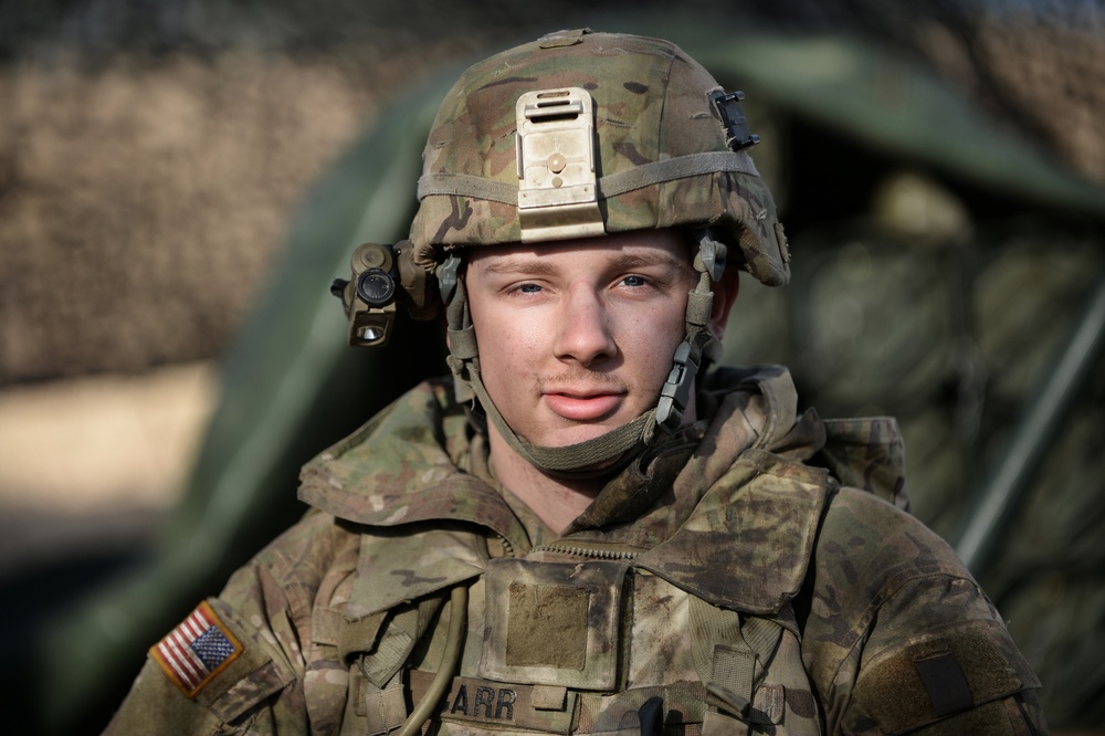 Exercise DYNAMIC FRONT 18