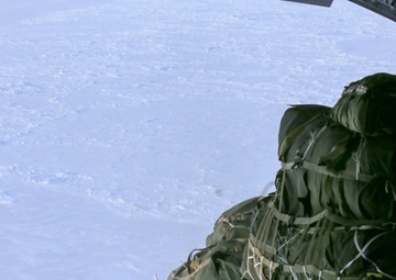 Alaska Guardsmen conduct operations in frozen Beaufort Sea