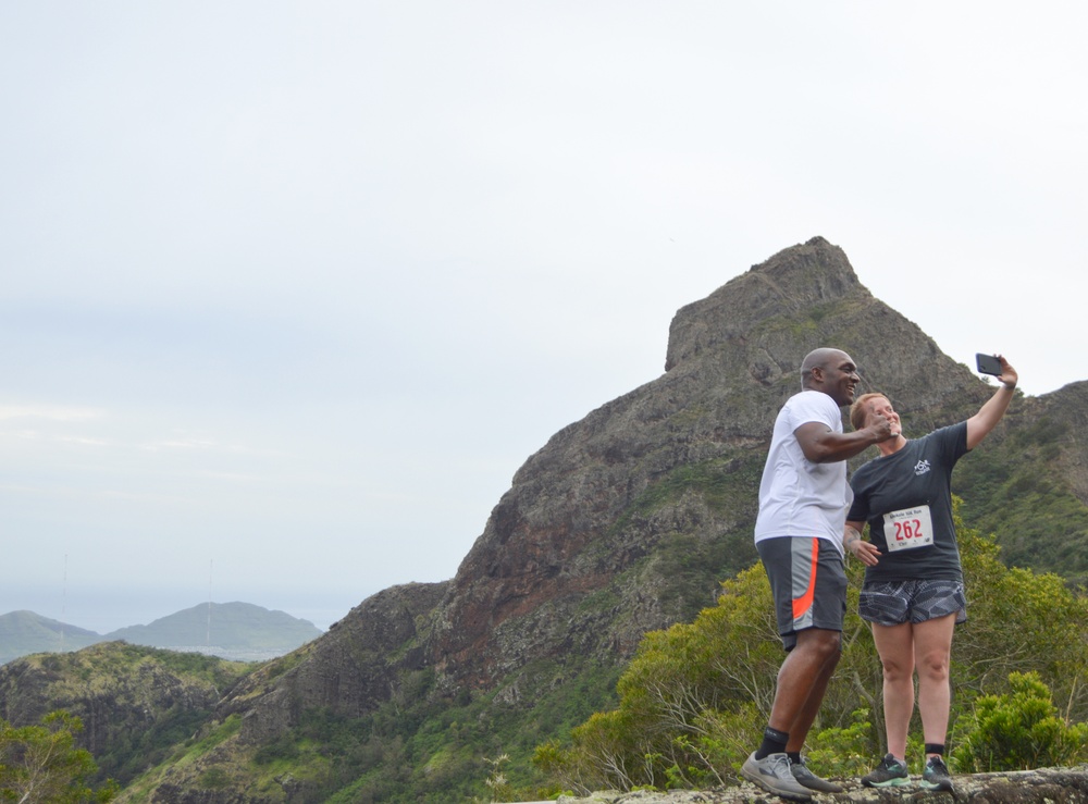 Race to the top: View is real prize at Kolekole 10K