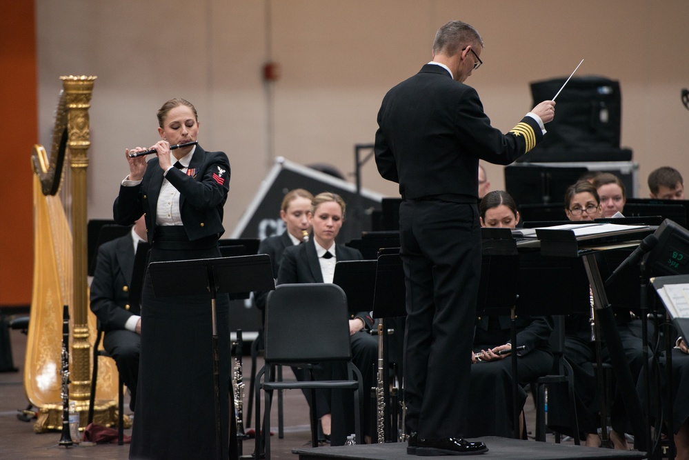 Navy Band visits Edwardsville