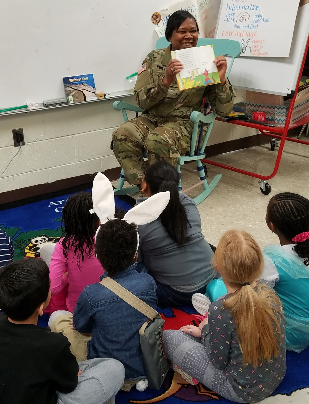 Soldiers Celebrate Dr. Seuss’ Birthday with Local Elementary School Children