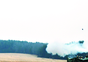 Under the guns: New artillery position gets Marines to last 100 meters