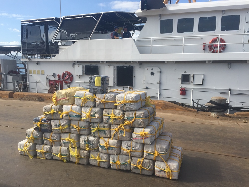 Coast Guard, CBIG law enforcement authorities nab 3 smugglers, seize 900 kilograms of cocaine in the Caribbean Sea