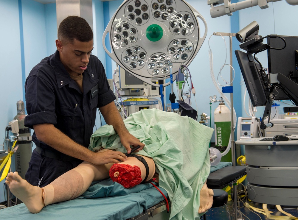 Sailors conduct medical drills to prepare for PP18