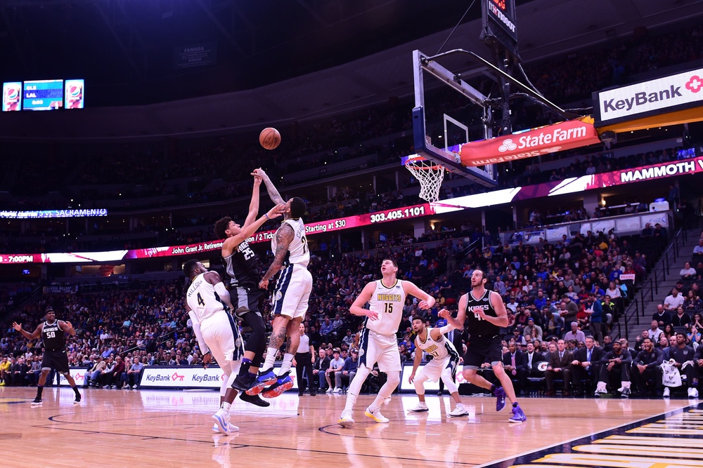 Military members honored at Denver Nuggets game