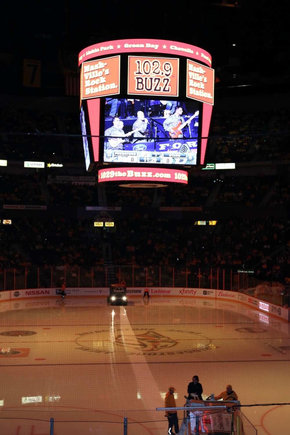 101st ABN DIV Band performs at NHL game