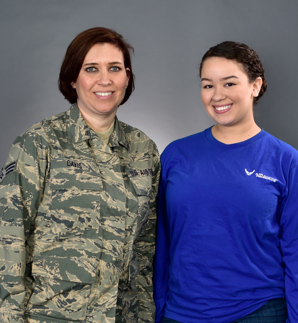 Mother, Daughter to serve side by side under 914th ARW