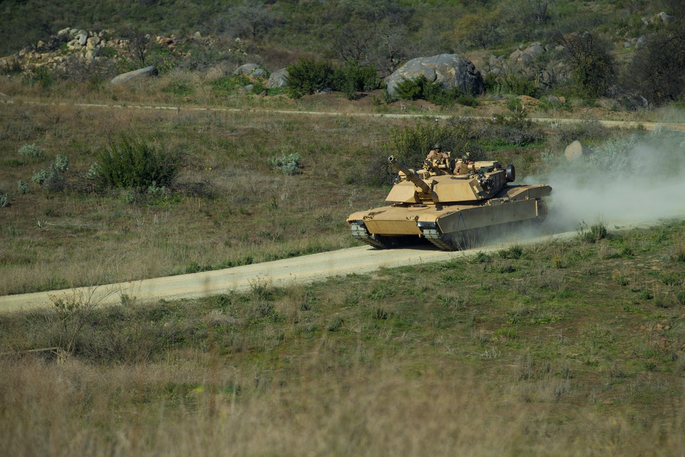 4th Tank Bn. trains on Camp Pendleton