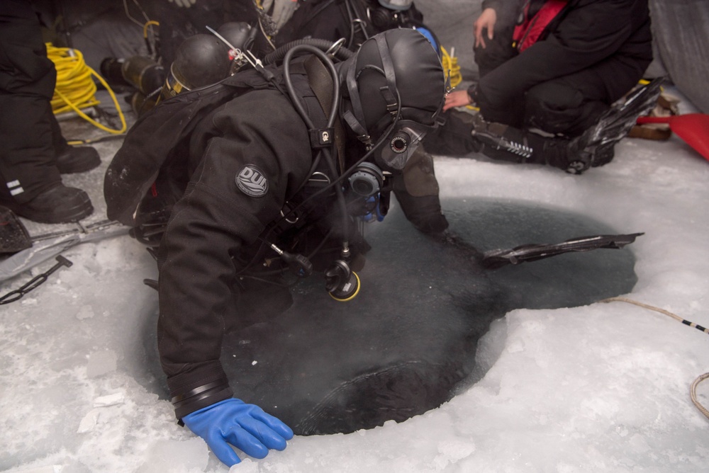 Mobile Diving and Salvage Unit 2 Mock Torpedo Recovery Exercise