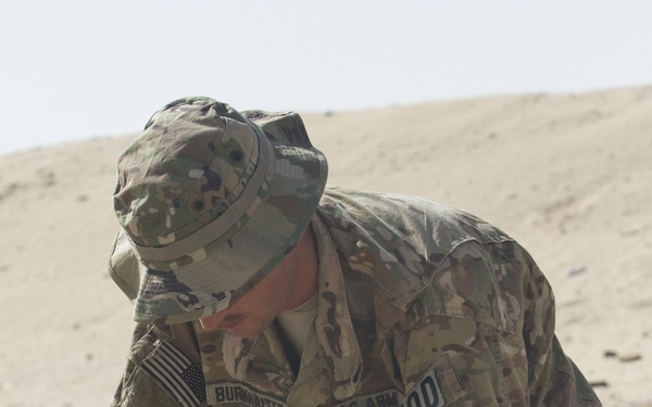 Preparing detonation cord