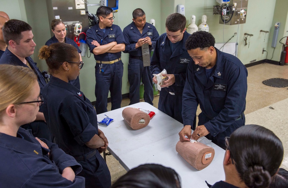 Sailors Participate in Tactical Combat Casualty Course aboard USNS Mercy