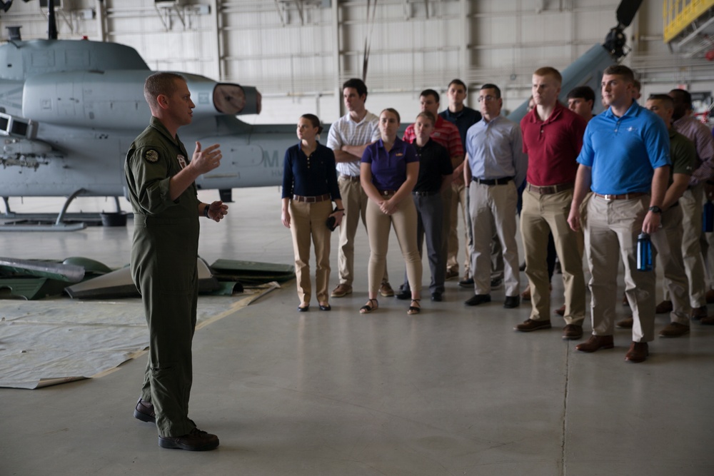 Officer Candidate School applicants and candidates explore HMLA-773