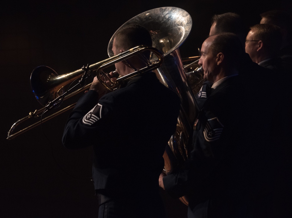 Holiday concert at Glenwood High School