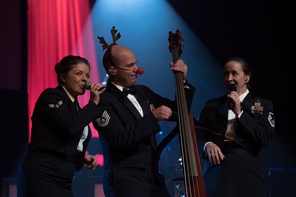 Holiday concert at Glenwood High School