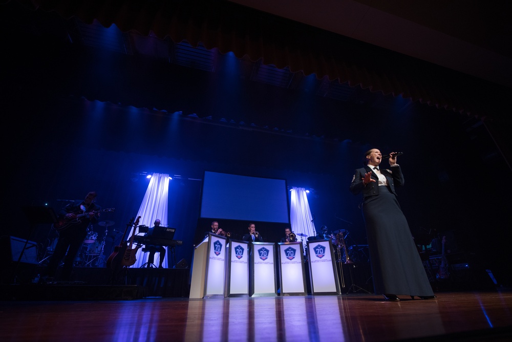 Holiday concert at Glenwood High School