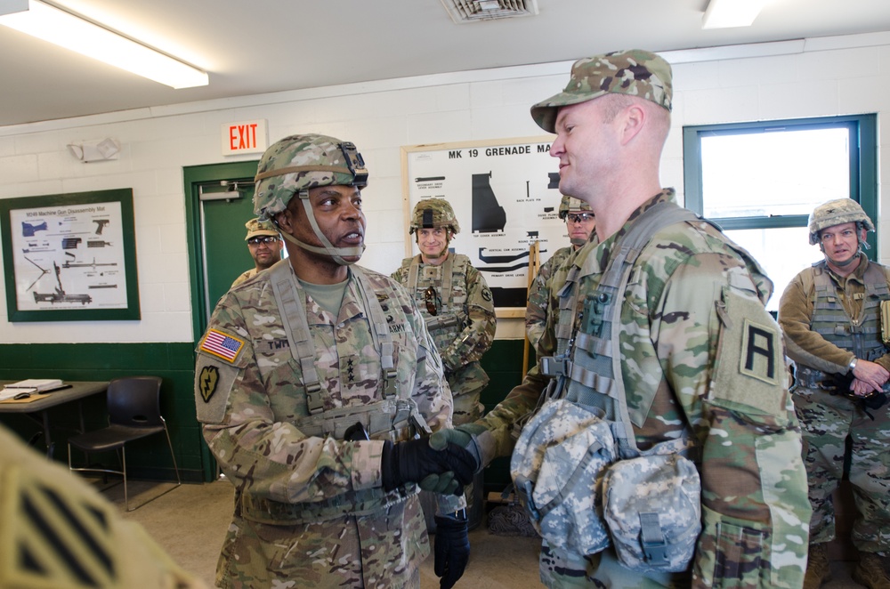 LTG Twitty observes training at OCSII