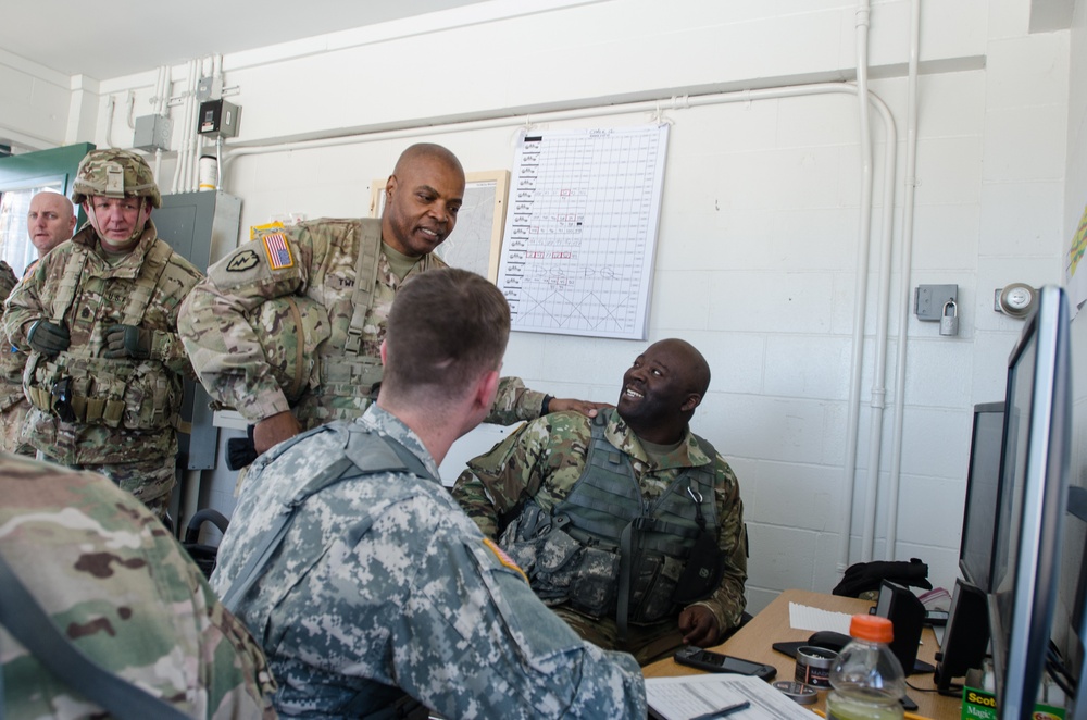 LTG Twitty observes training at OCSII