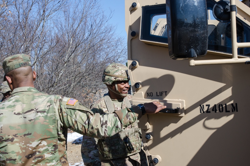 LTG Twitty observes training at OCSII