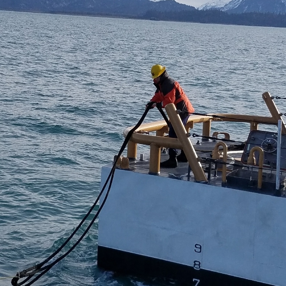 USCGC Naushon conducts tow training