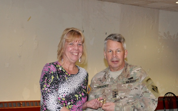 USACE Albuquerque District Employee Recognized by Lt. Gen. Semonite