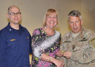 USACE Albuquerque District Employee Recognized by Lt. Gen. Semonite