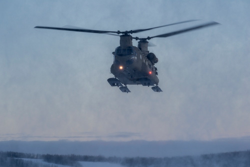 AE 18 CH-47 Helicopter Operations