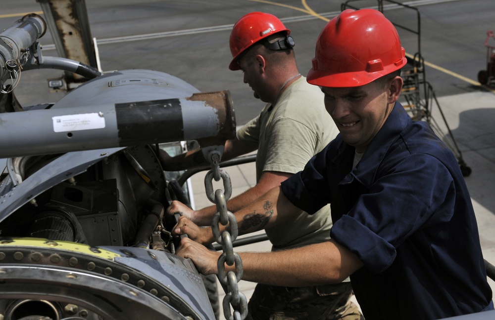 Airmen Perform Engine Swap on C-130J