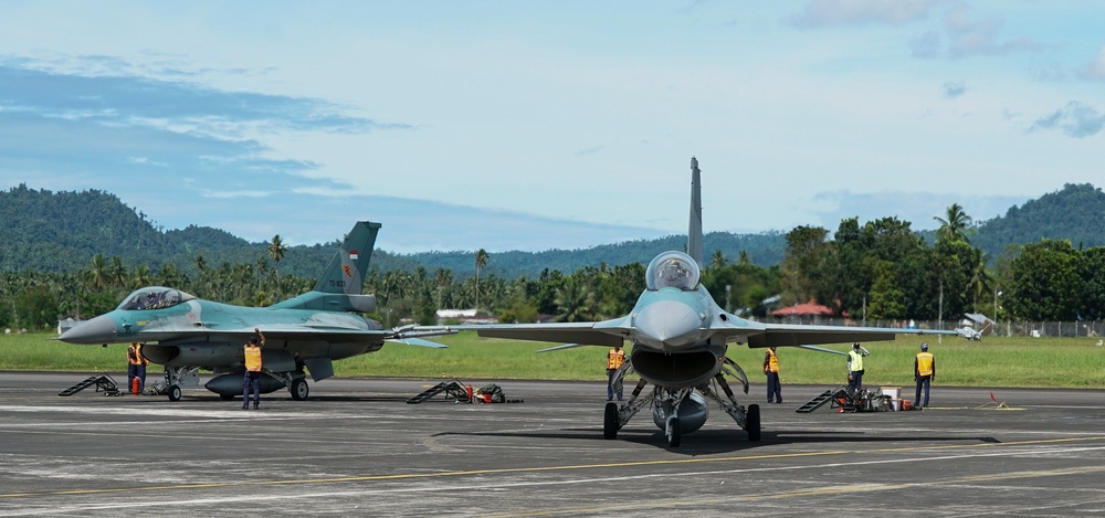 U.S., Indonesian air forces kickoff exercise Cope West 2018