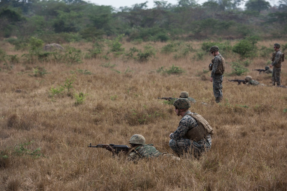 SPMAGTF-CR-AF Marines Train UPDF Soldiers