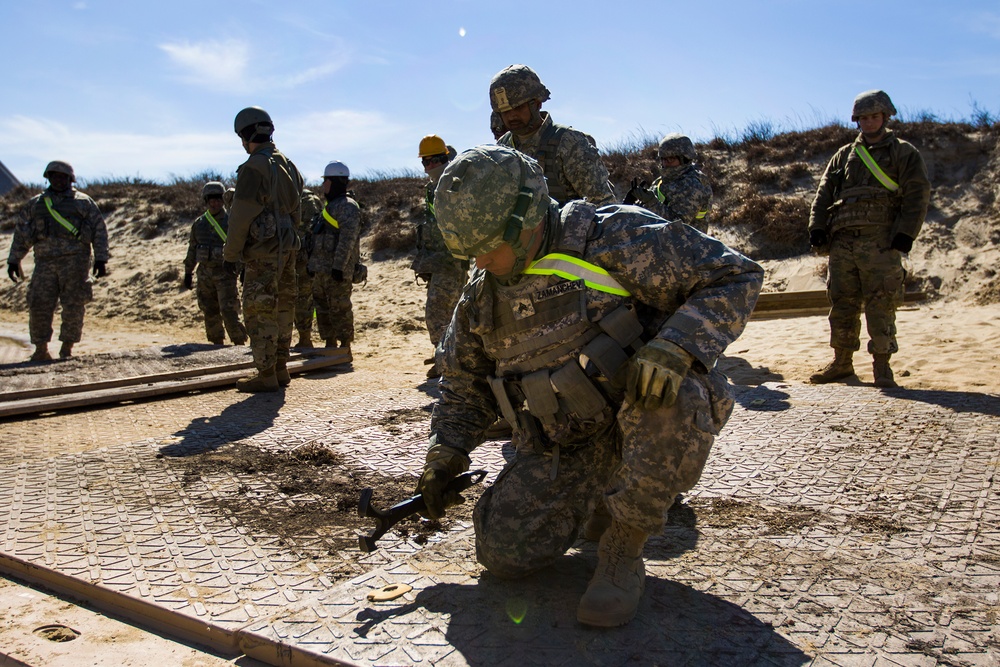 U.S. Army Reserve Soldiers start major exercise with JLOTS.