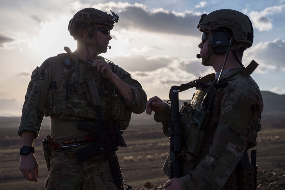 83rd ERQS pararescuemen conduct personal recovery training in Afghanistan