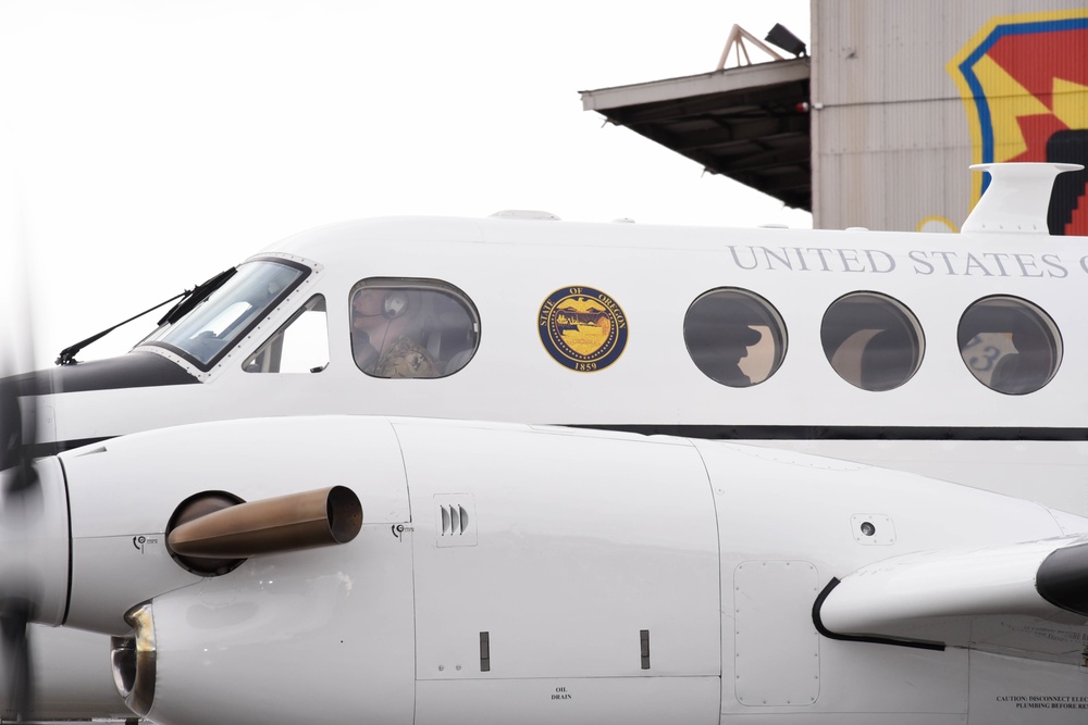 Oregon Governor Kate Brown visits Kingsley Field's 173rd Fighter WIng