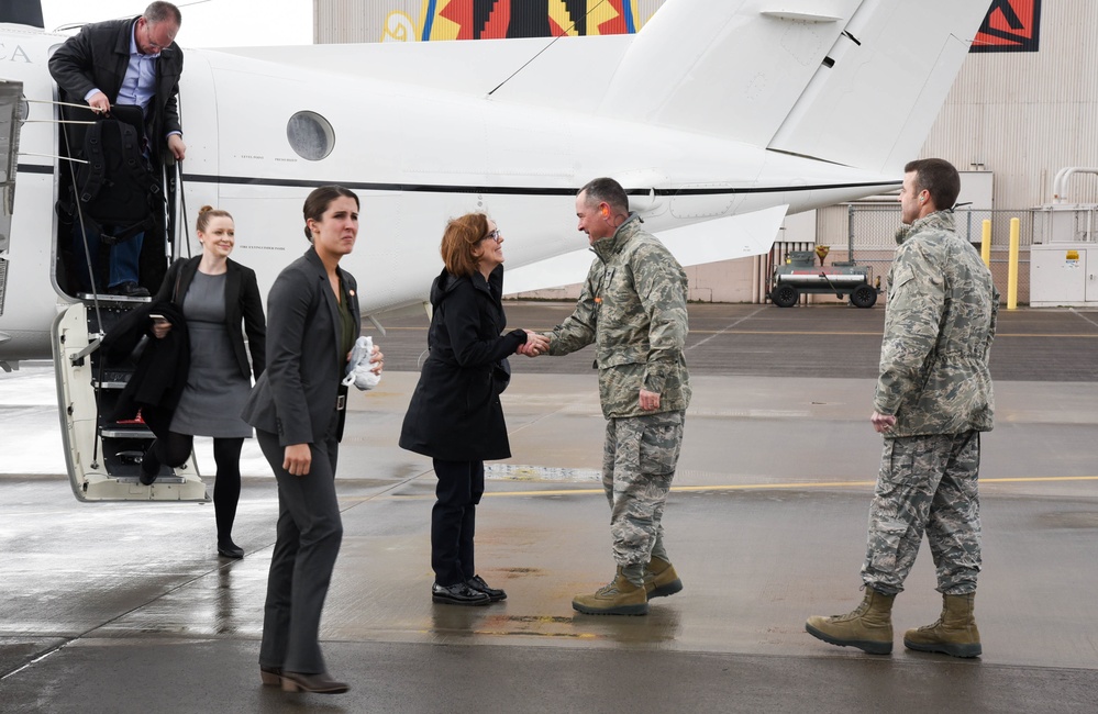 Oregon Governor Kate Brown visits Kingsley Field's 173rd Fighter WIng
