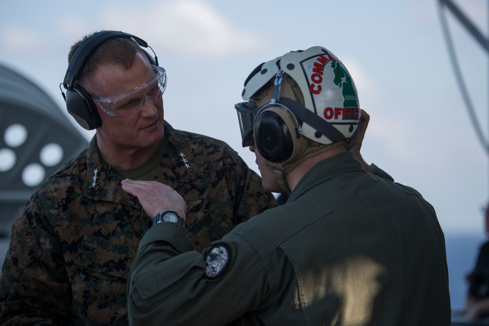 Deputy Commandant for Aviation visits USS Wasp