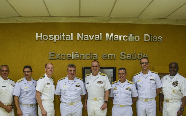 Navy Surgeon General visits Brazil's Navy Medicine
