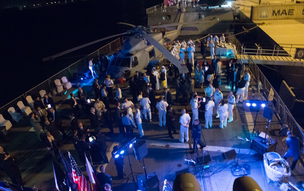 USS Sampson Hosts Reception during DIMDEX