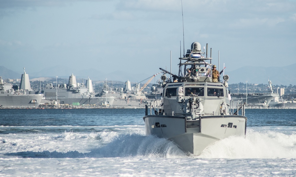Coastal Riverine Squadron THREE MKVI Patrol Boats conducts Unit Level Training