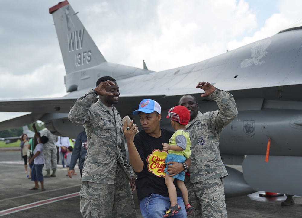 U.S., Indonesian air forces host open house during exercise Cope West 2018