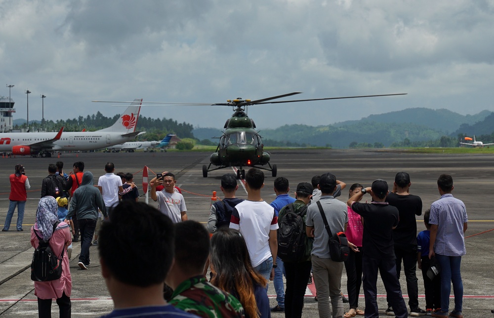 Dvids Images Us Indonesian Air Forces Host Open House During Exercise Cope West 2018 8568