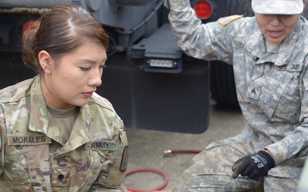 NC Guard Abrams Tanks and Bradley Fighting Vehicles on I-95