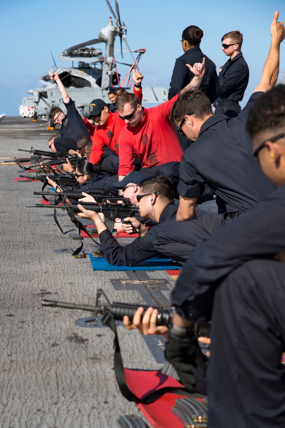 USS Bonhomme Richard M16 gun shoot