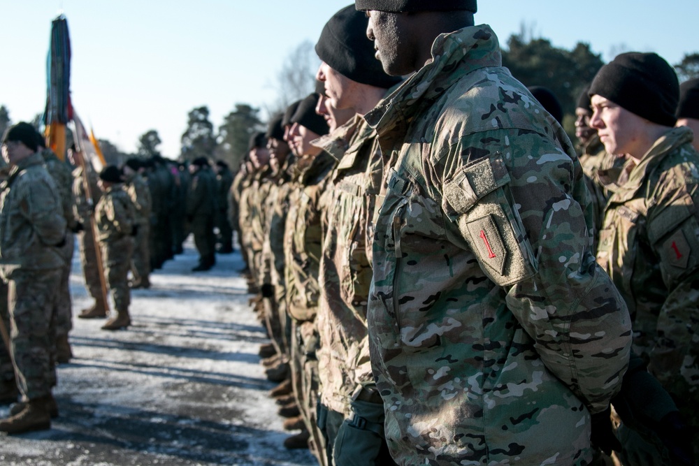 2-70th AR welcomed in Swietoszow, Poland