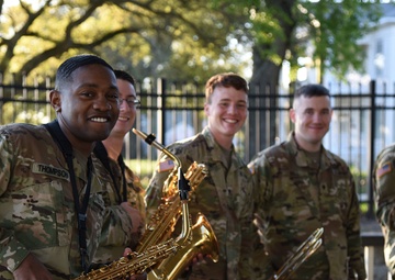 Army band tunes up the coast
