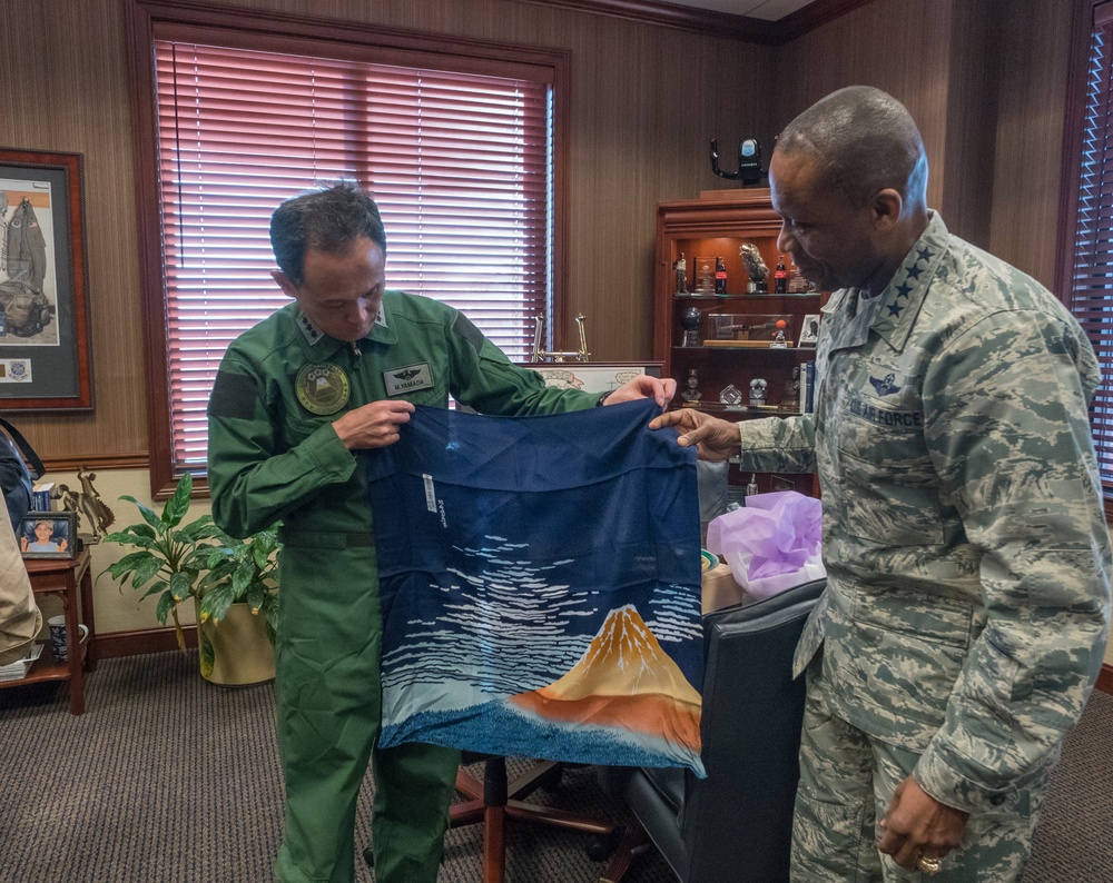 Lt. Gen. Masashi Yamada visits U.S. Transportation Command