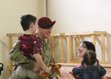 Paratroopers return to Fort Bragg after 9 month deployment in Afghanistan, Kosovo
