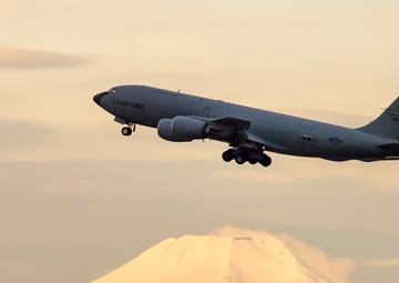 Fuji takeoff