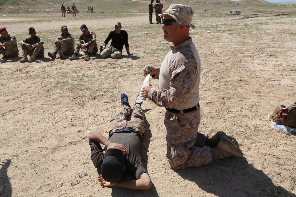 Iraqi Security Forces conduct life saving skills training