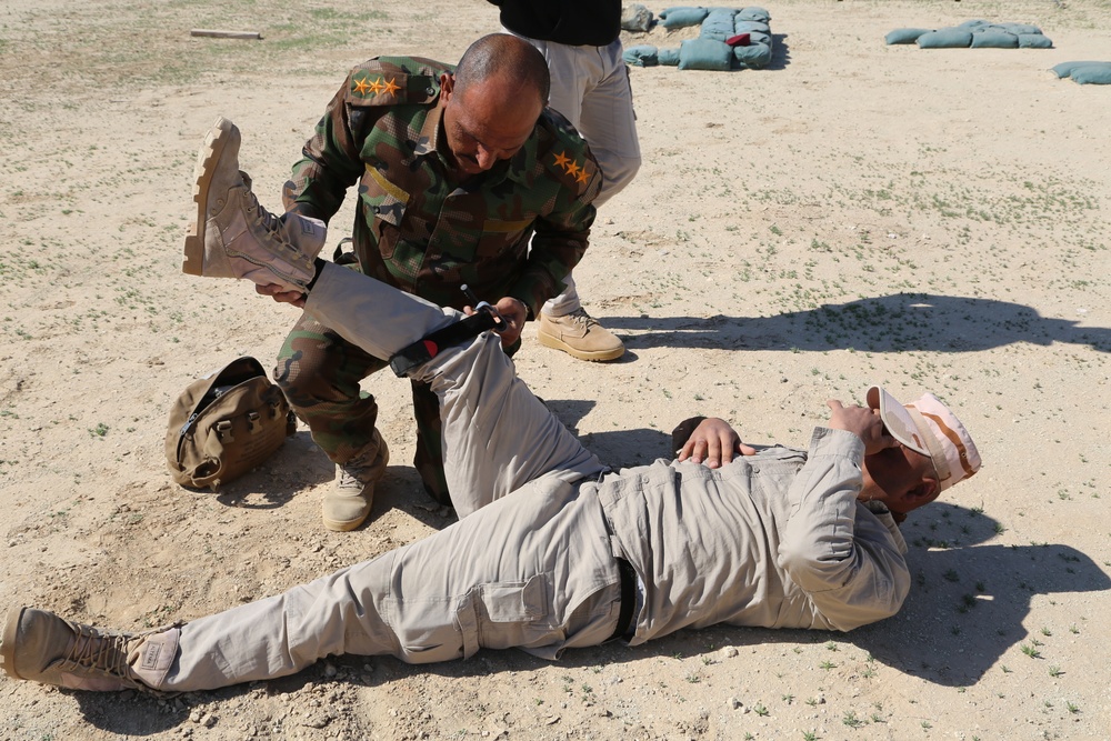 Iraqi Security Forces conduct life saving skills training