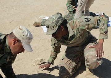 Iraqi Security Forces conduct life saving skills training