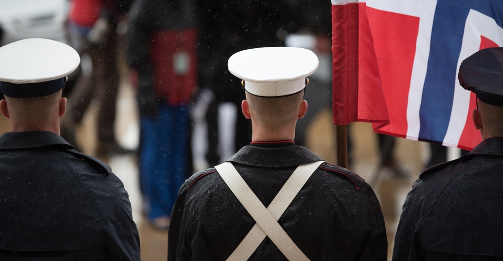 SD meets with Norwegian MinDef